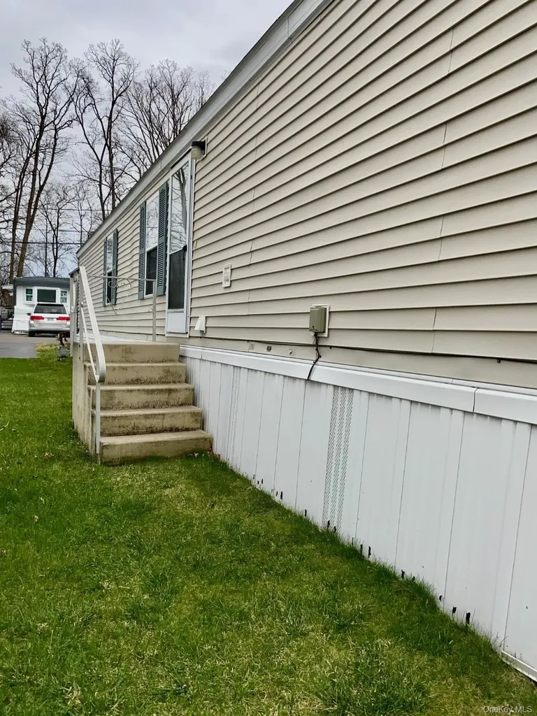 31 N Mountainview Mhp Stony Point NY 10980