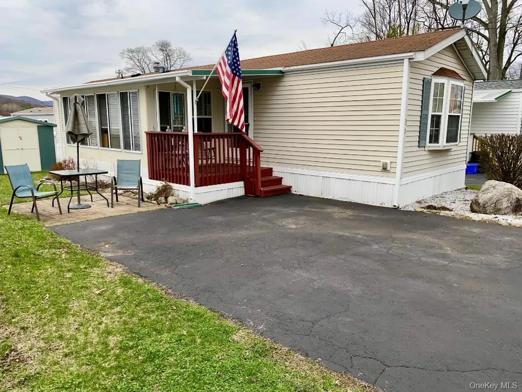 31 N Mountainview Mhp Stony Point NY 10980