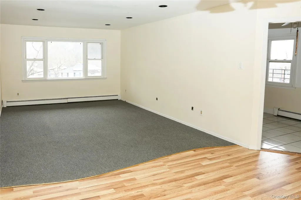 13 Regina Place Yonkers NY 10703