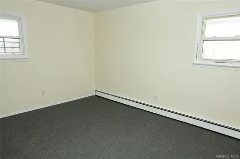 13 Regina Place Yonkers NY 10703
