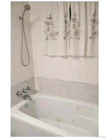 17 Amsterdam Place Mount Vernon NY 10553