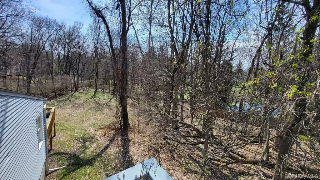 47 Kinderhook Drive Poughkeepsie NY 12603
