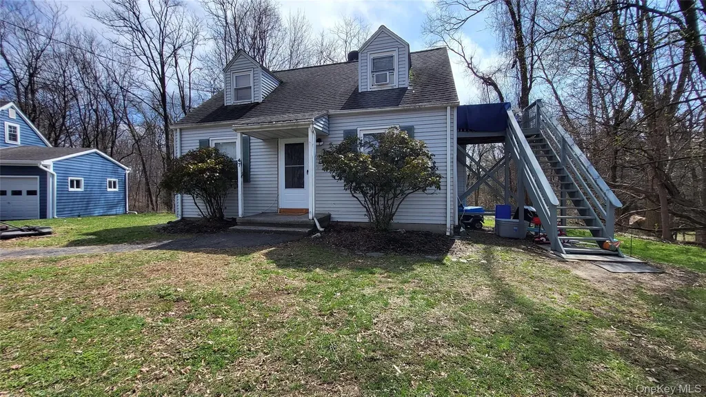 47 Kinderhook Drive Poughkeepsie NY 12603