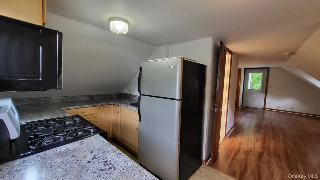 47 Kinderhook Drive Poughkeepsie NY 12603