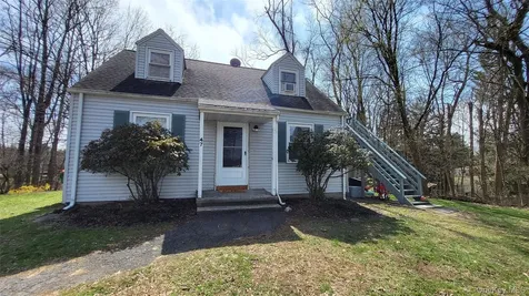 47 Kinderhook Drive Poughkeepsie NY 12603