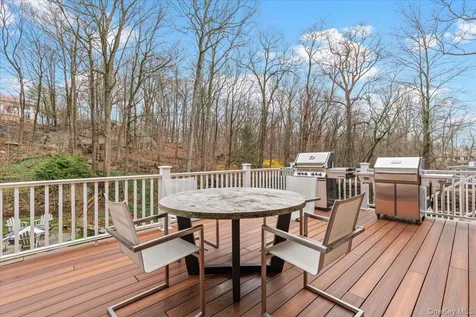 28 Winfield Avenue Harrison NY 10528