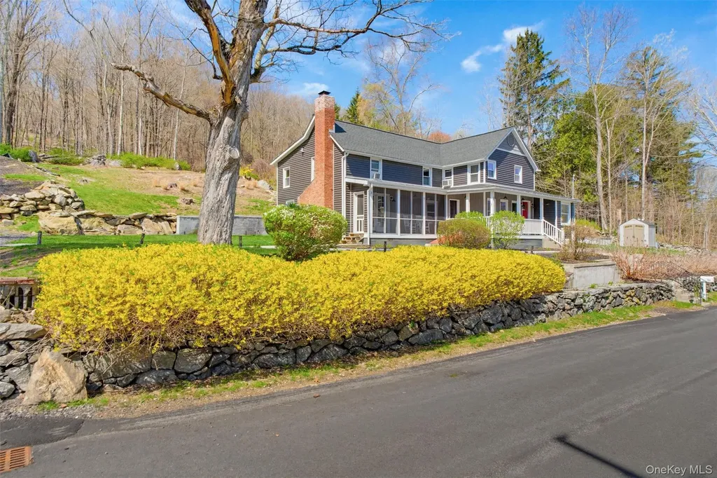 11 Crafts Road Carmel NY 10512