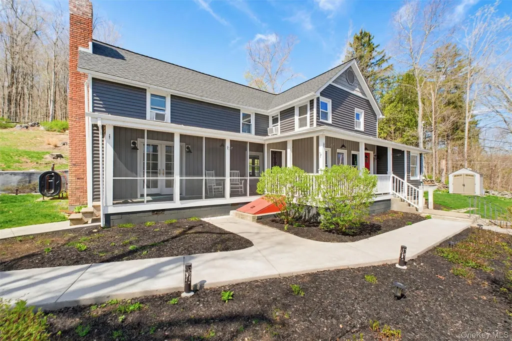 11 Crafts Road Carmel NY 10512