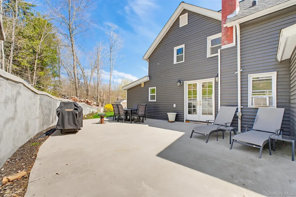 11 Crafts Road Carmel NY 10512