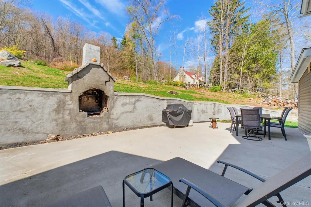 11 Crafts Road Carmel NY 10512
