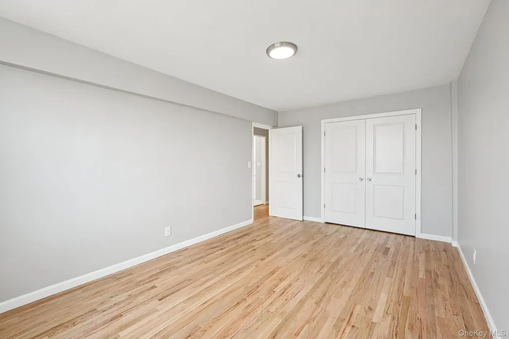 98 Dehaven Drive Yonkers NY 10703
