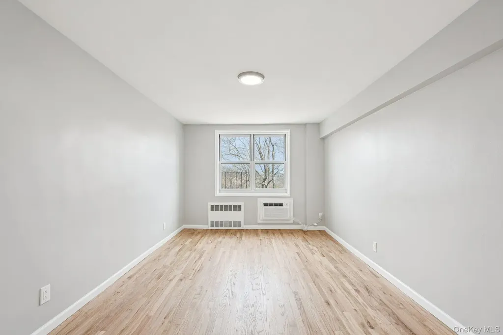 98 Dehaven Drive Yonkers NY 10703
