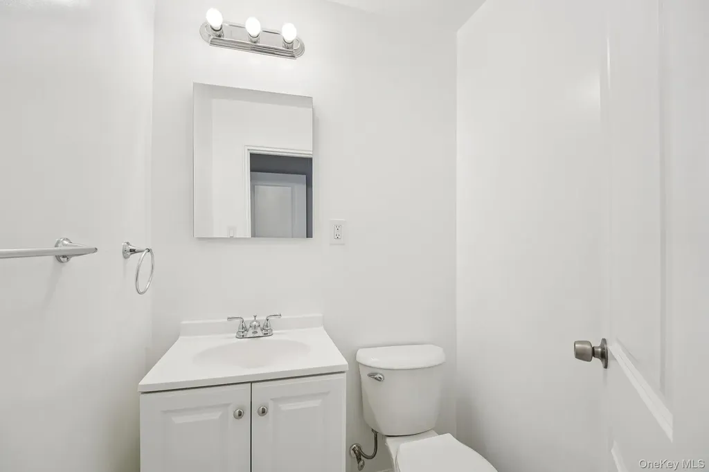 98 Dehaven Drive Yonkers NY 10703