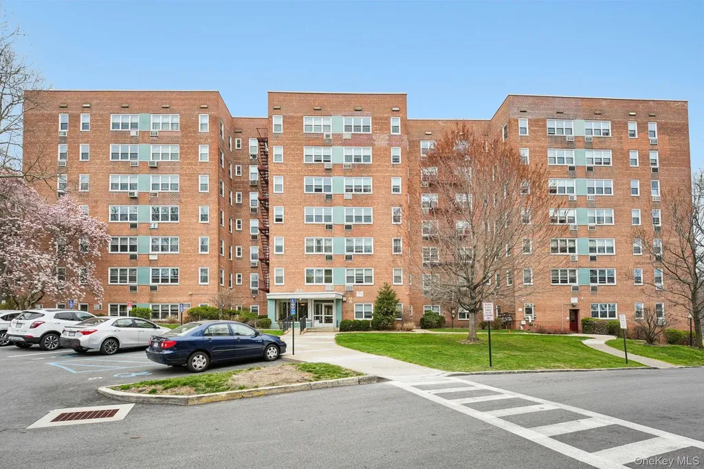 98 Dehaven Drive Yonkers NY 10703
