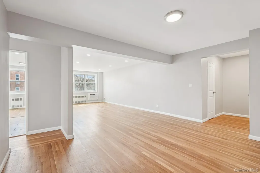 98 Dehaven Drive Yonkers NY 10703
