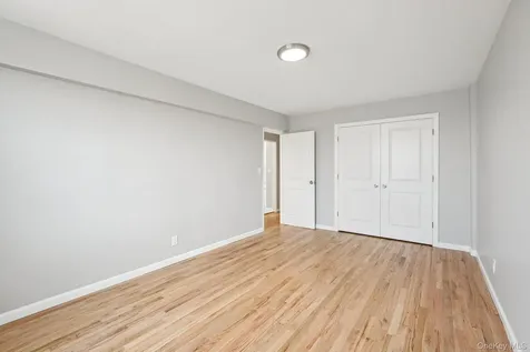 98 Dehaven Drive Yonkers NY 10703