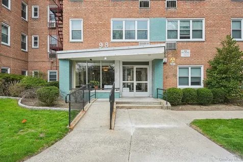 98 Dehaven Drive Yonkers NY 10703