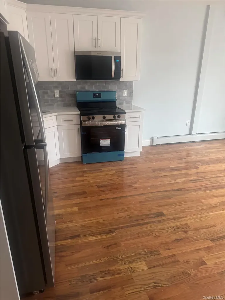 1611 Research Avenue Bronx NY 10465