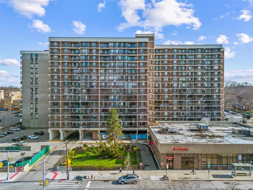 150-38 Union Turnpike Flushing NY 11367
