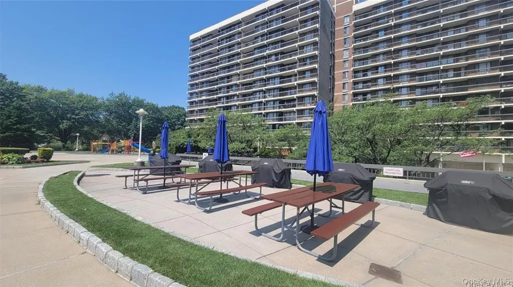 150-38 Union Turnpike Flushing NY 11367
