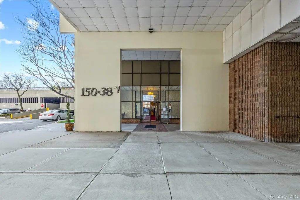 150-38 Union Turnpike Flushing NY 11367