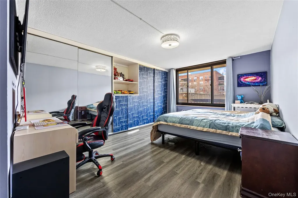 150-38 Union Turnpike Flushing NY 11367