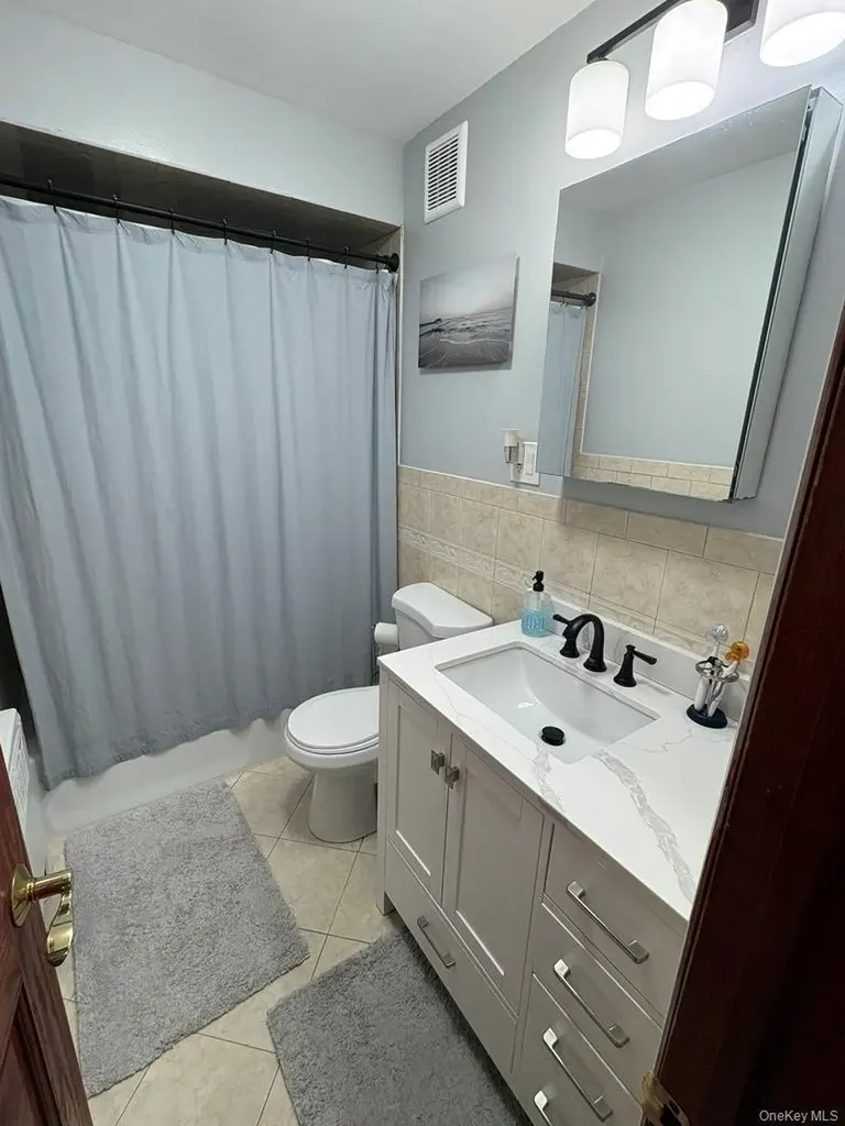 857 Vincent Avenue Bronx NY 10465