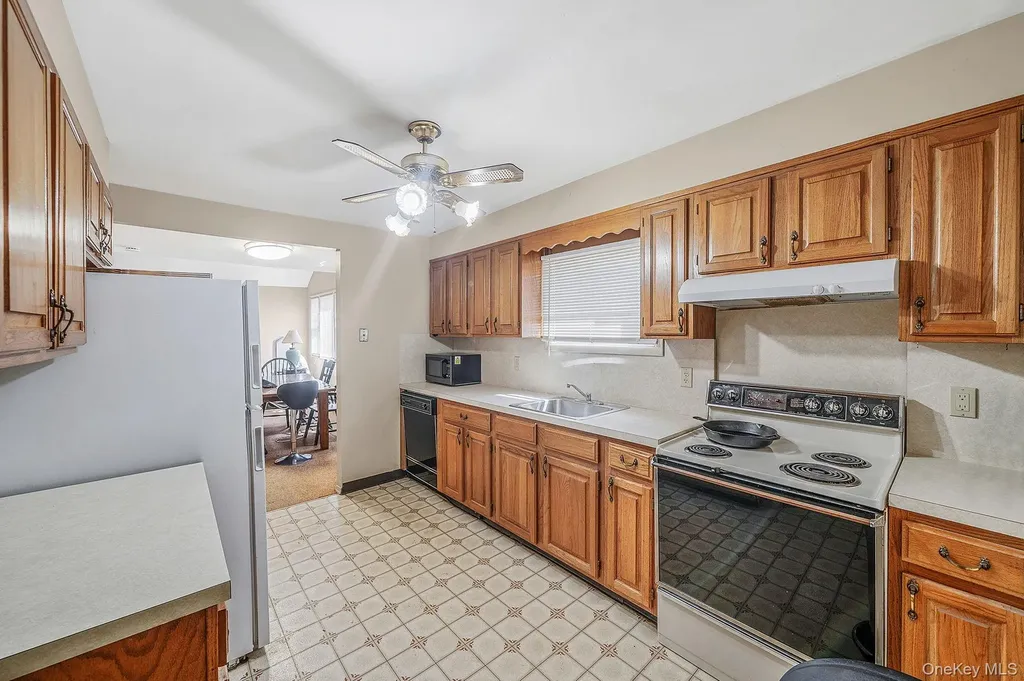 2 Roberts Avenue Mastic Beach NY 11951