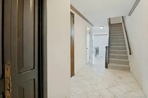1211 Colony Drive Hartsdale NY 10530