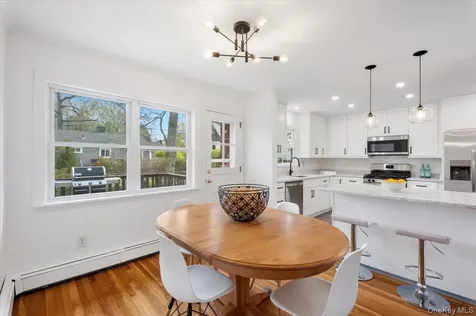 53 Jennings Road White Plains NY 10605