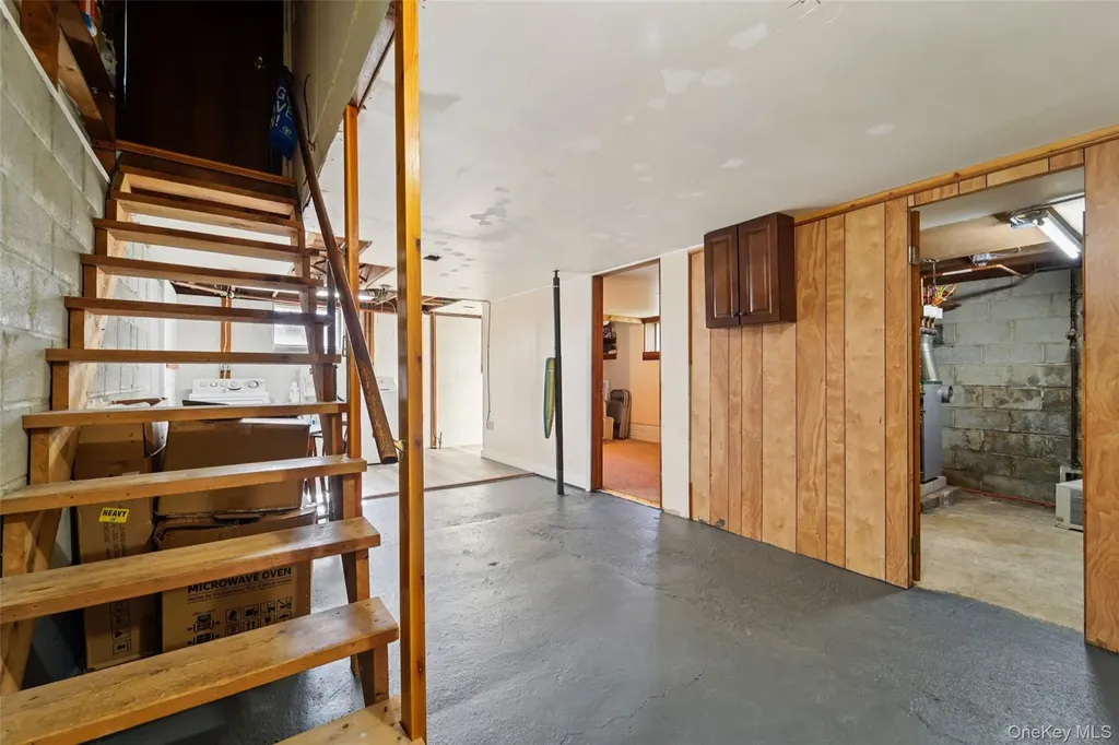 154 Old State Road Highland Falls NY 10928