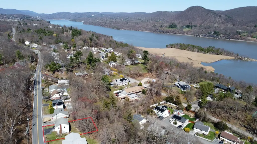154 Old State Road Highland Falls NY 10928