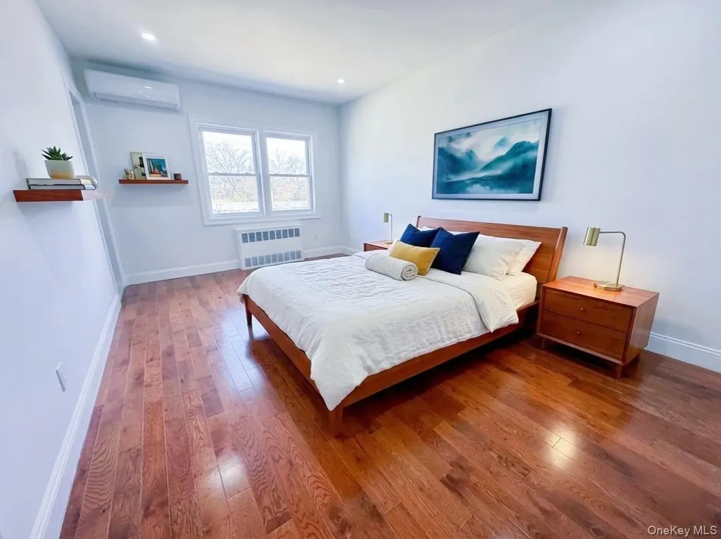 166-65 17th Road Whitestone NY 11357