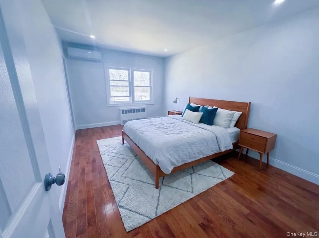 166-65 17th Road Whitestone NY 11357