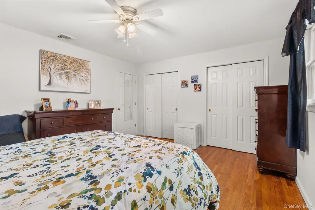 1390 Thompson Drive Bay Shore NY 11706