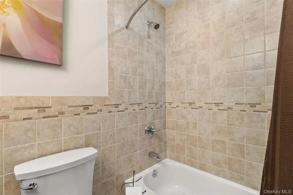 1390 Thompson Drive Bay Shore NY 11706