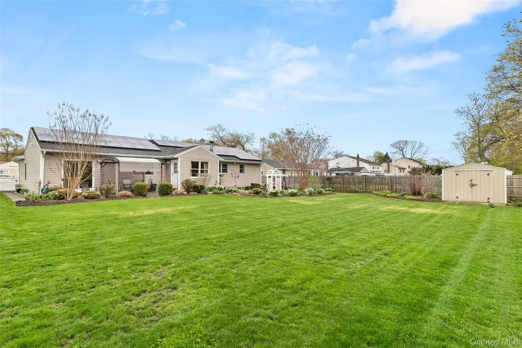 1390 Thompson Drive Bay Shore NY 11706
