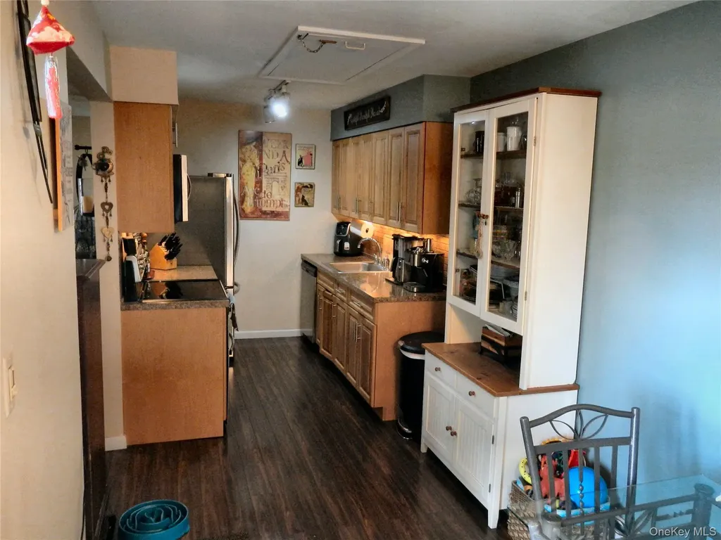 146 Millard Avenue West Babylon NY 11704