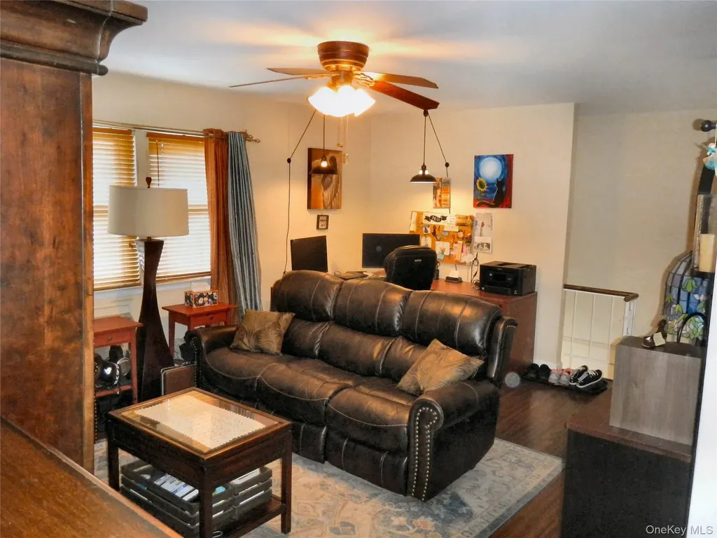 146 Millard Avenue West Babylon NY 11704