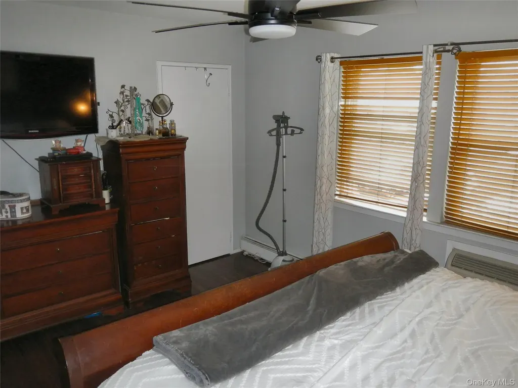146 Millard Avenue West Babylon NY 11704