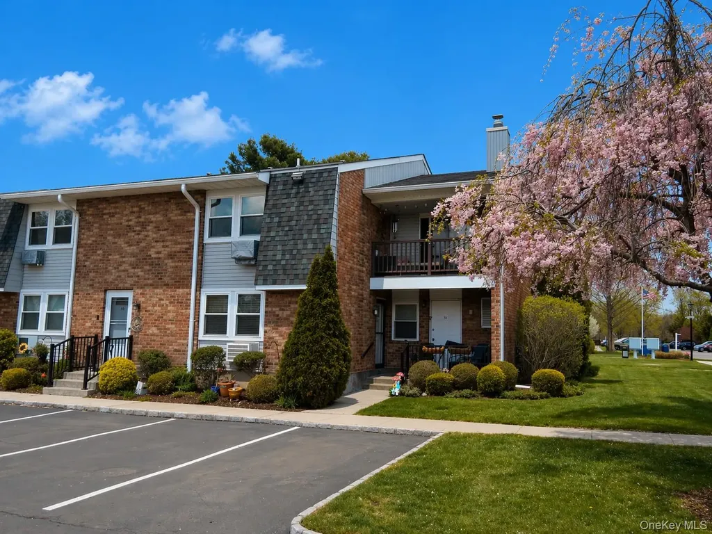 146 Millard Avenue West Babylon NY 11704
