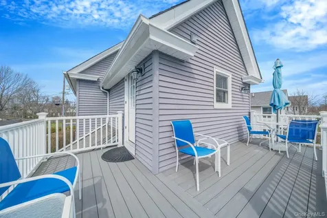 407 Wiggins Street Greenport NY 11944