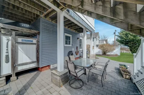 407 Wiggins Street Greenport NY 11944