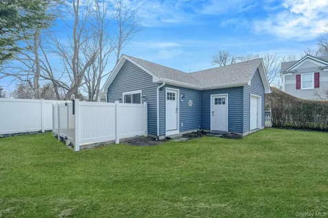 407 Wiggins Street Greenport NY 11944
