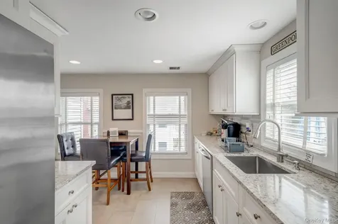 407 Wiggins Street Greenport NY 11944