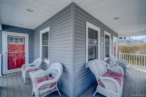 407 Wiggins Street Greenport NY 11944