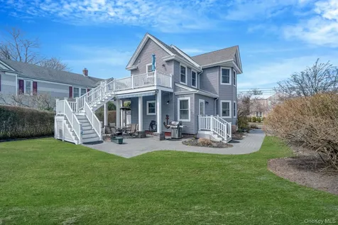 407 Wiggins Street Greenport NY 11944