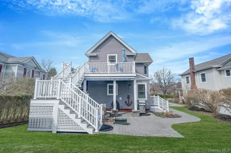 407 Wiggins Street Greenport NY 11944
