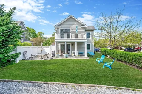 401 Wiggins Street Greenport NY 11944