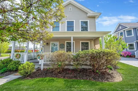 401 Wiggins Street Greenport NY 11944